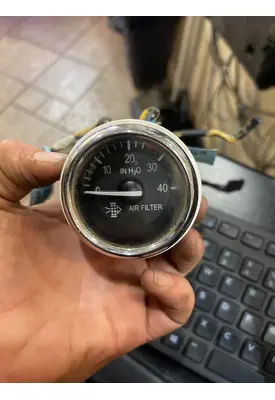 PETERBILT 386 Gauges (all)