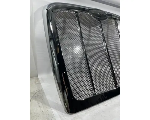 PETERBILT 386 Grille