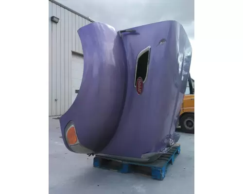 PETERBILT 386 HOOD