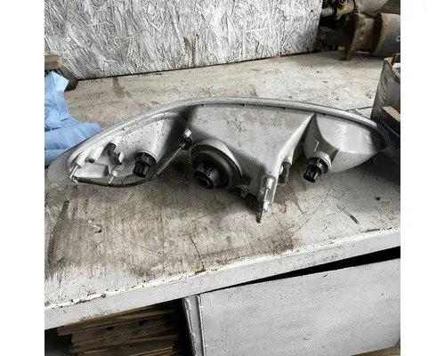 PETERBILT 386 Headlamp Assembly