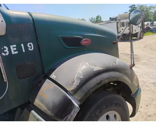 PETERBILT 386 Hood