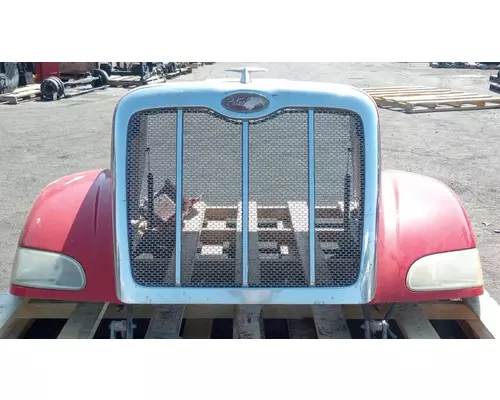 PETERBILT 386 Hood