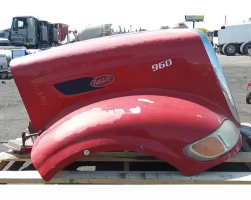 PETERBILT 386 Hood