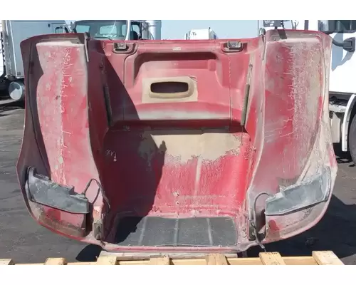 PETERBILT 386 Hood