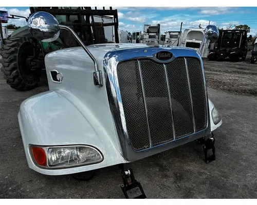 PETERBILT 386 Hood