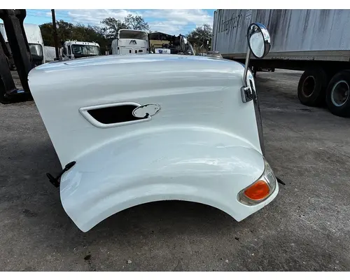 PETERBILT 386 Hood