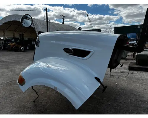 PETERBILT 386 Hood