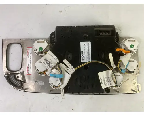 PETERBILT 386 INSTRUMENT CLUSTER