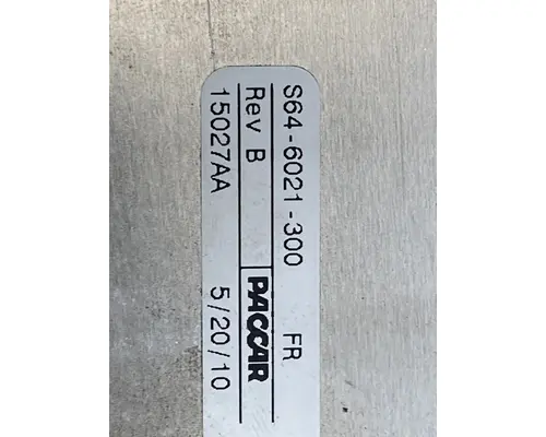 PETERBILT 386 Instrument Cluster