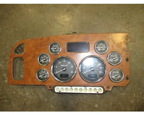 PETERBILT 386 Instrument Cluster