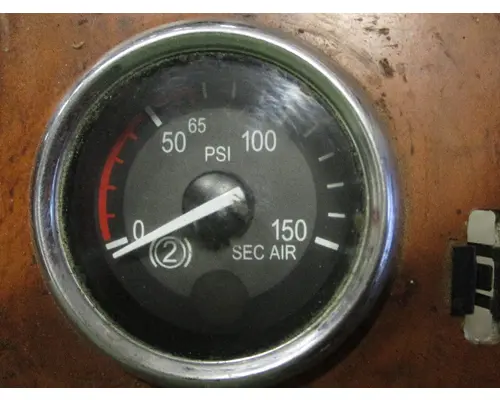 PETERBILT 386 Instrument Cluster