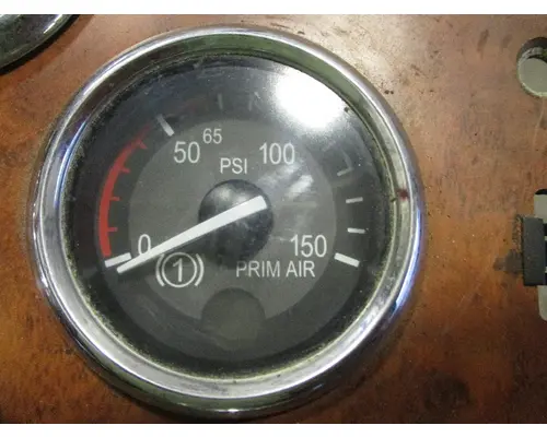 PETERBILT 386 Instrument Cluster