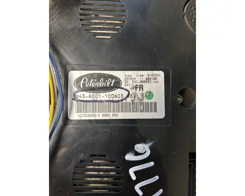 PETERBILT 386 Instrument Cluster