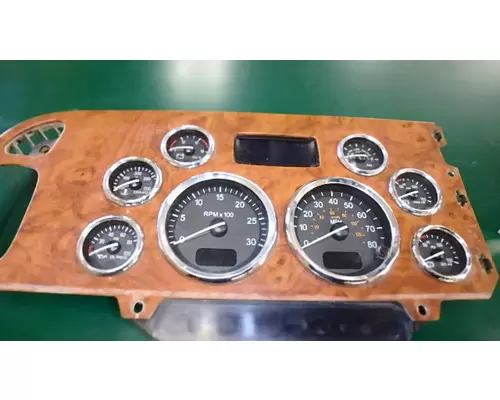 PETERBILT 386 Instrument Cluster