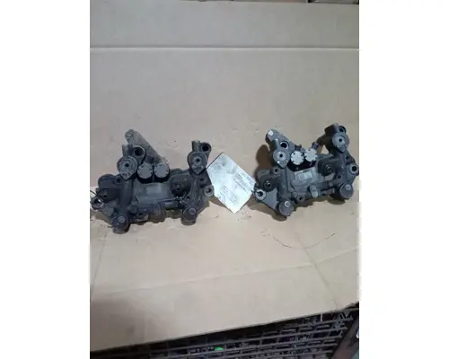 PETERBILT 386 JakeEngine Brake