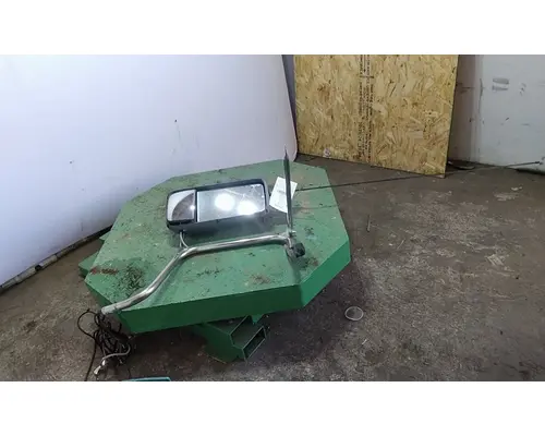 PETERBILT 386 MIRROR ASSEMBLY CABDOOR