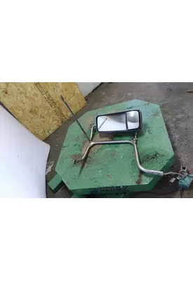 PETERBILT 386 MIRROR ASSEMBLY CAB/DOOR