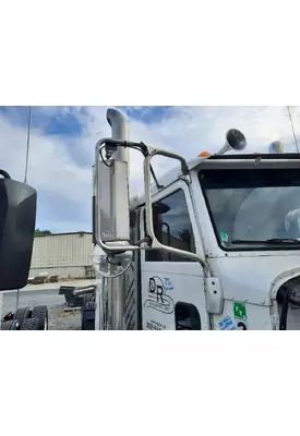 PETERBILT 386 MIRROR ASSEMBLY CAB/DOOR