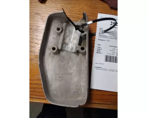 PETERBILT 386 MIRROR COMPONENTS