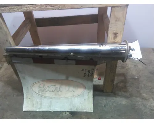 PETERBILT 386 MUD FLAP HANGER