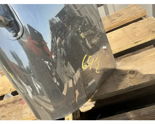 PETERBILT 386 Muffler Shield