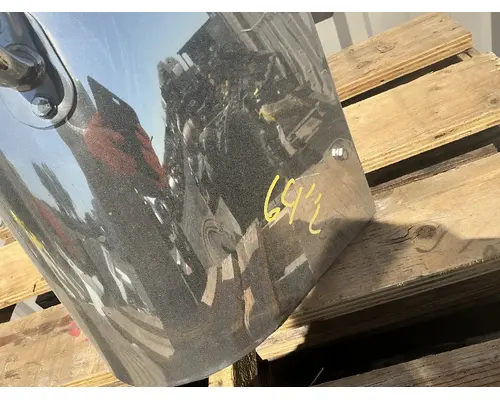 PETERBILT 386 Muffler Shield