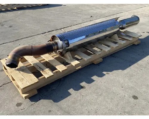 PETERBILT 386 Muffler