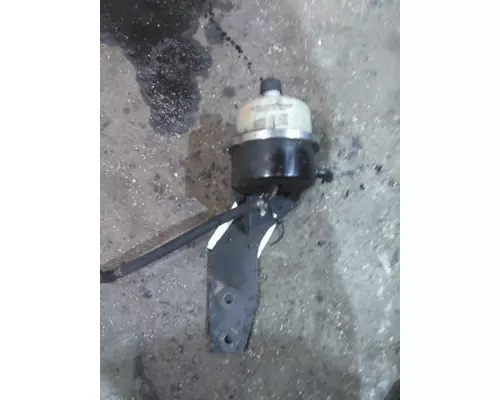 PETERBILT 386 POWER STEERING RESERVOIR