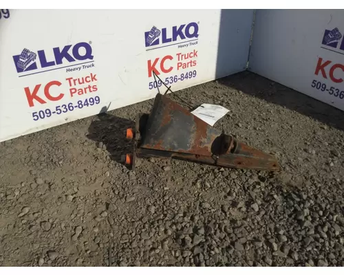PETERBILT 386 RADIATOR BRACKET