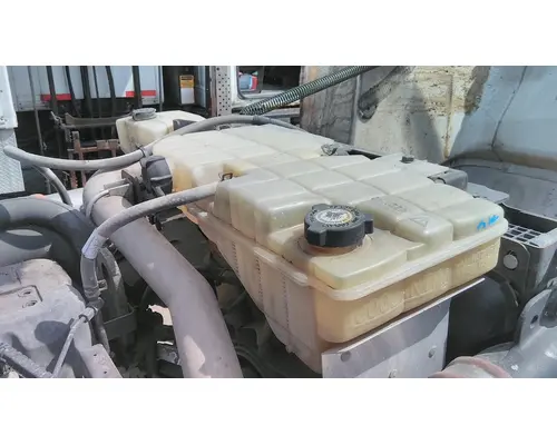 PETERBILT 386 RADIATOR OVERFLOW TANK