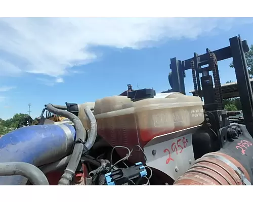 PETERBILT 386 Radiator Overflow Bottle