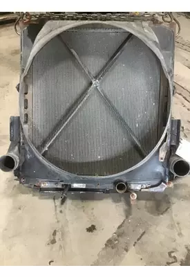 PETERBILT 386 Radiator