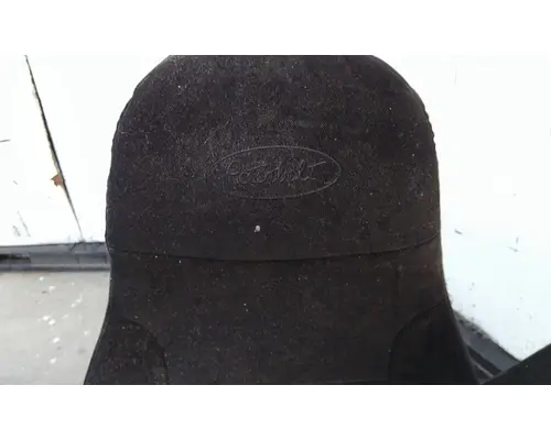 PETERBILT 386 SEAT, FRONT