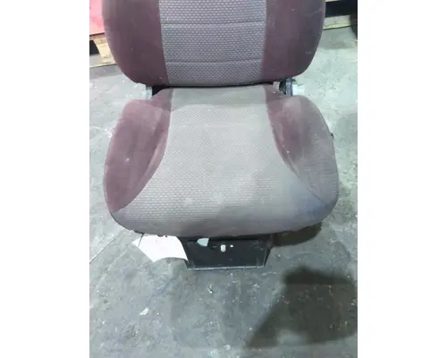PETERBILT 386 SEAT, FRONT