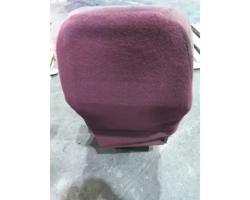 PETERBILT 386 SEAT, FRONT