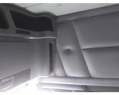 PETERBILT 386 SLEEPER