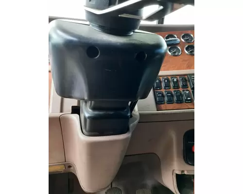 PETERBILT 386 STEERING COLUMN