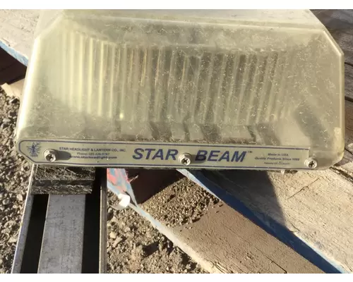 PETERBILT 386 STROBE LIGHT