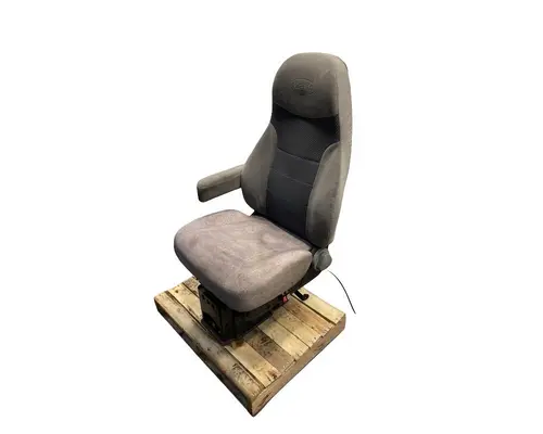PETERBILT 386 Seat, Front