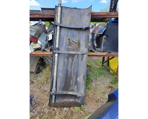 PETERBILT 386 Side Fairing