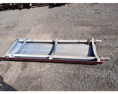 PETERBILT 386 Side Fairing