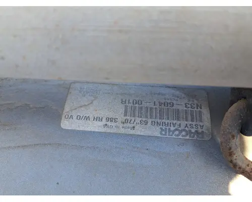 PETERBILT 386 Side Fairing