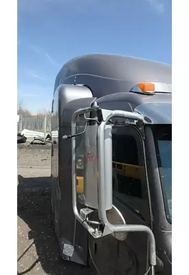 PETERBILT 386 Side View Mirror