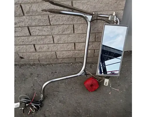 PETERBILT 386 Side View Mirror