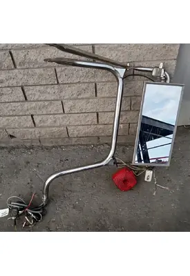 PETERBILT 386 Side View Mirror