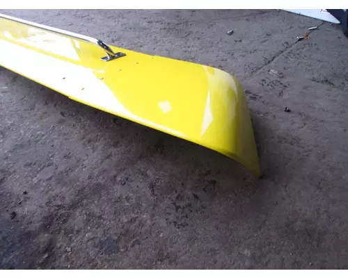PETERBILT 386 Sleeper Fairing