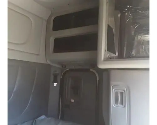 PETERBILT 386 Sleeper