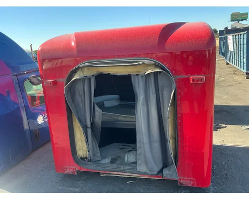 PETERBILT 386 Sleeper