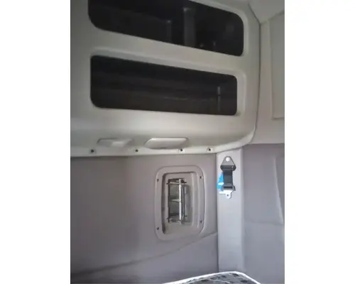 PETERBILT 386 Sleeper