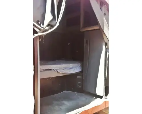 PETERBILT 386 Sleeper